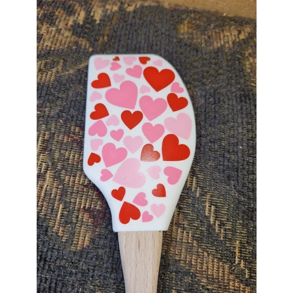 Crate & Barrel Red and Pink Hearts Spatula